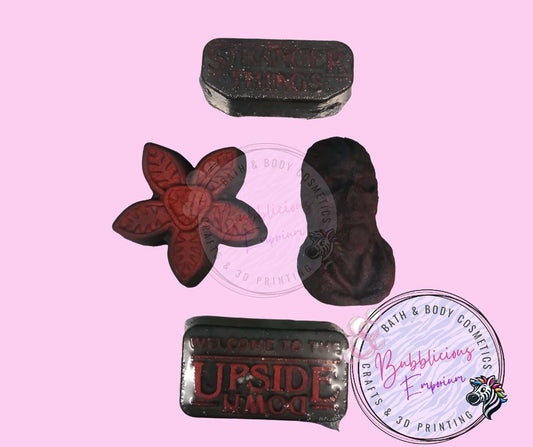 Creepy bath bomb set